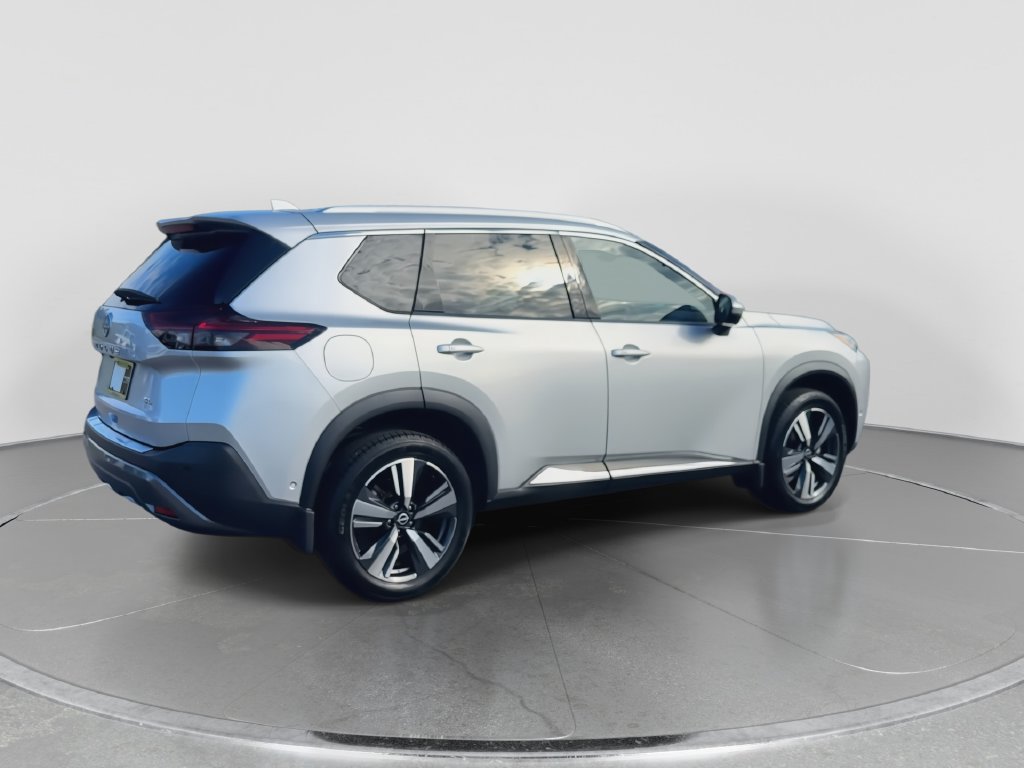 Used 2022 Nissan Rogue SL w/ SL Premium Package FWD image 8
