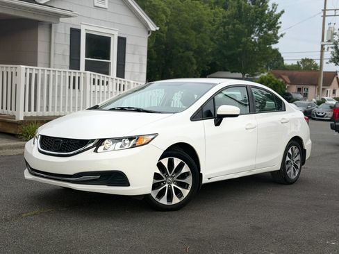 Used 2014 Honda Civic LX image 2