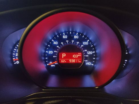 Used 2019 Kia Soul image 23