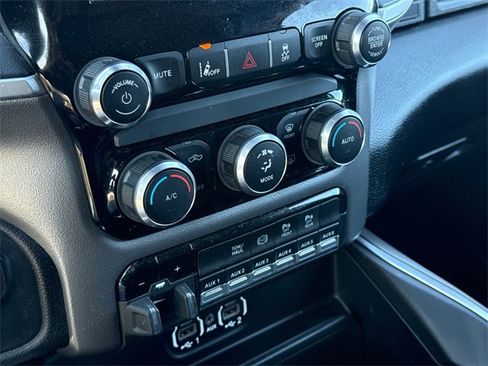 Used 2024 RAM 3500 Lone Star w/ Night Edition image 23