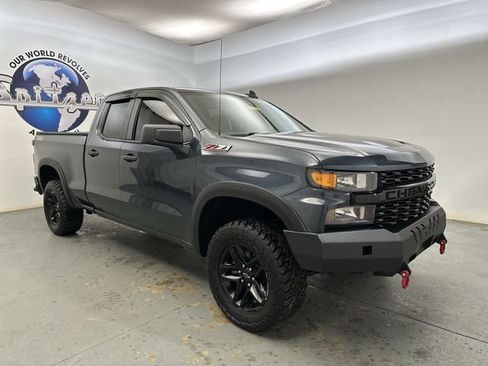 Used 2019 Chevrolet Silverado 1500 Custom Trail Boss w/ Custom Convenience Package AWD/4WD image 12