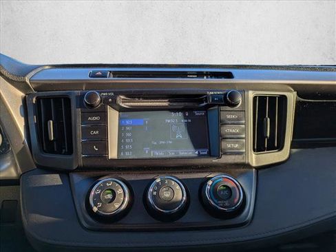 Used 2017 Toyota RAV4 LE image 11