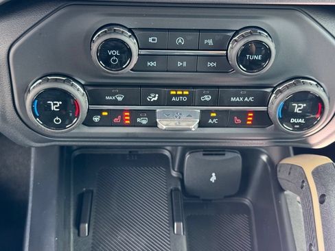 New 2025 Ford Bronco Badlands AWD/4WD image 21