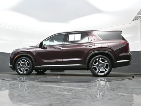 Used 2023 Hyundai Palisade SEL w/ Premium Package image 28