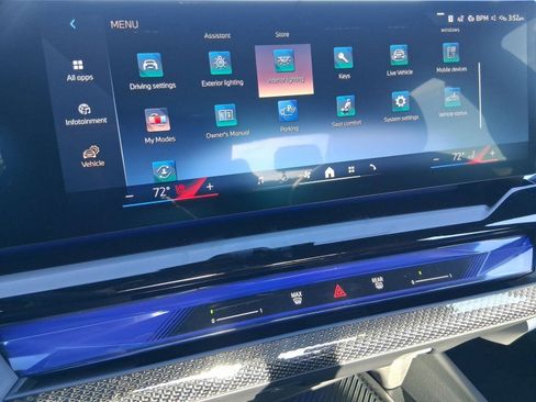 New 2026 BMW 540i xDrive w/ M Sport Package image 24