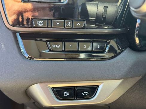 Used 2023 Lexus RX 350h w/ Accessory Package (Z1) AWD/4WD image 26