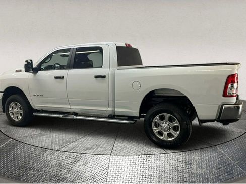 Used 2024 RAM 2500 Big Horn w/ Bed Utility Group image 5