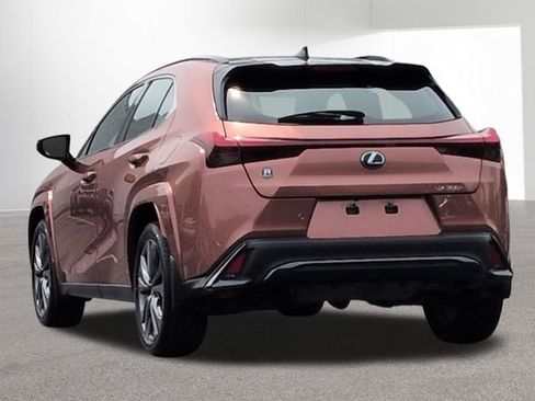 Used 2025 Lexus UX 300h FWD image 8
