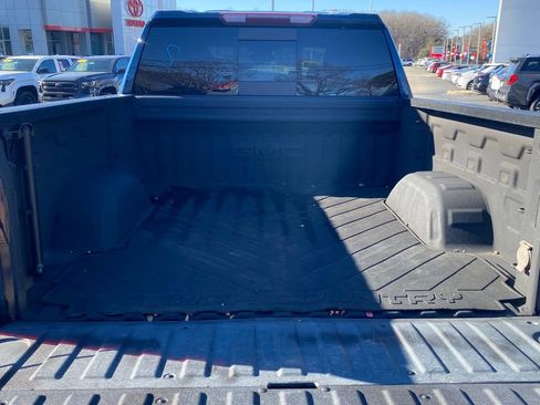 Used 2023 GMC Sierra 1500 SLT w/ SLT Premium Plus Package image 11