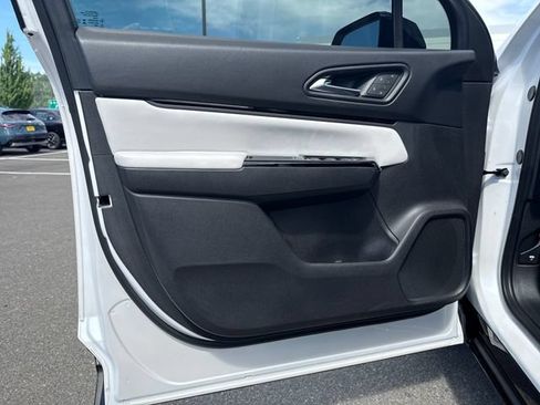 Used 2024 Honda Prologue Touring image 16
