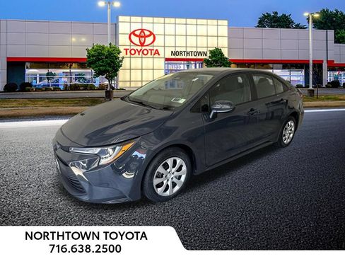 Used 2024 Toyota Corolla LE FWD image 1