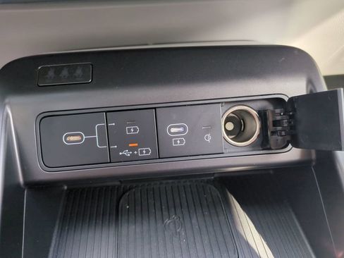 New 2026 Hyundai Kona SEL Premium FWD image 25