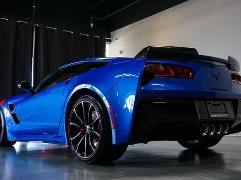 Used 2019 Chevrolet Corvette Grand Sport RWD image 34