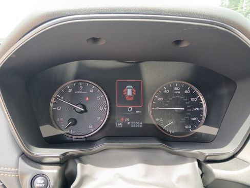 Used 2025 Subaru Outback Wilderness AWD/4WD image 13