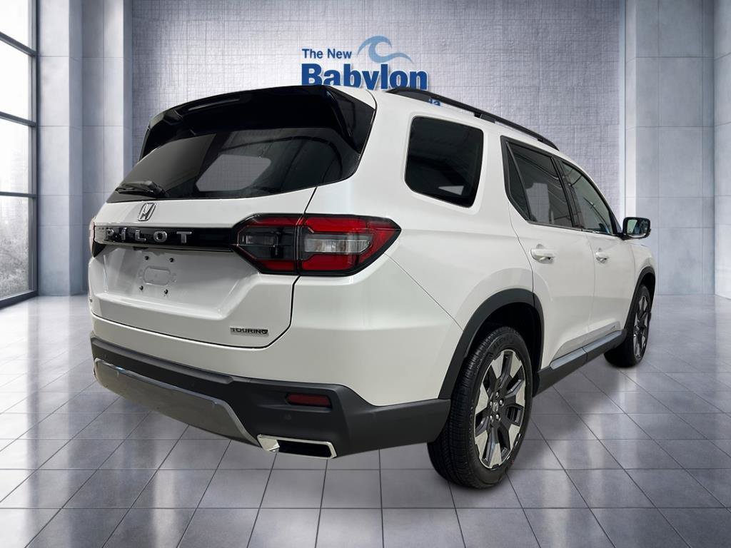 New 2026 Honda Pilot Touring image 5