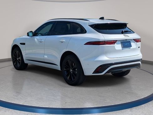 New 2026 Jaguar F-PACE R-Dynamic S image 7