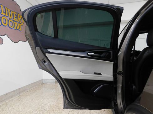 Used 2019 Alfa Romeo Stelvio Ti Sport w/ Quick Order Package 22S Sport image 69