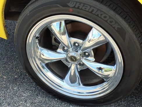 Used 2001 Ford Mustang GT RWD image 7