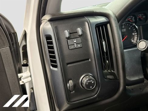 Used 2015 GMC Sierra 2500 4x4 Regular Cab w/ Sierra Convenience Package image 10