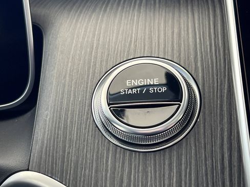 Certified 2025 Mercedes-Benz GLC 350e 4MATIC image 25