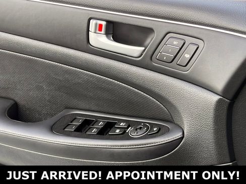 Used 2014 Hyundai Genesis 3.8 w/ Premium Package 02 image 26