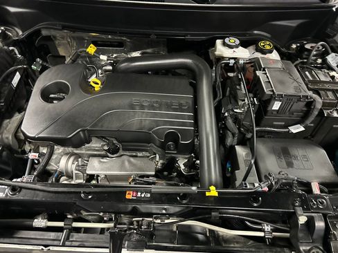 Used 2024 Chevrolet Equinox LT w/ LPO, Floor Liner Package FWD image 26