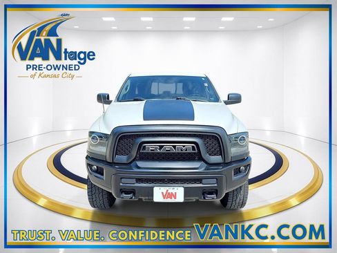 Used 2019 RAM 1500 Warlock AWD/4WD image 2