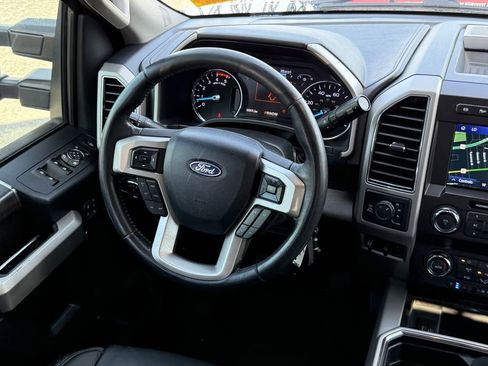 Used 2020 Ford F250 Lariat w/ Chrome Package AWD/4WD image 12