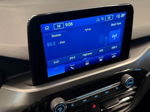 Used 2023 Ford Escape Active image 12