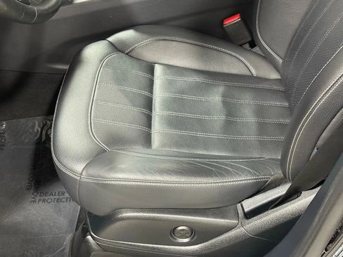 Used 2016 Mercedes-Benz GL 450 4MATIC image 20