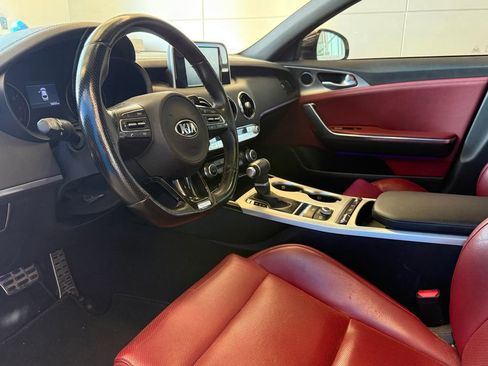 Used 2020 Kia Stinger GT RWD image 15