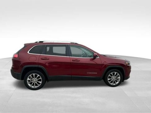 Used 2019 Jeep Cherokee Latitude Plus image 10