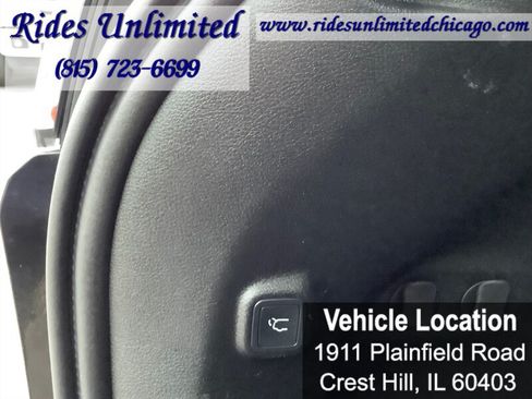 Used 2019 Jeep Cherokee Limited AWD/4WD image 39