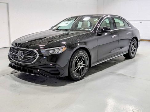 New 2026 Mercedes-Benz E 350 4MATIC Sedan image 1