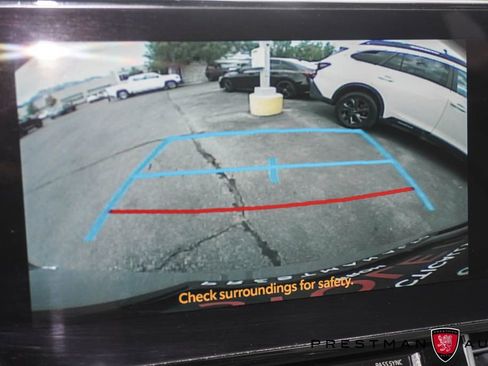 Used 2025 Toyota Sienna XLE AWD/4WD image 31