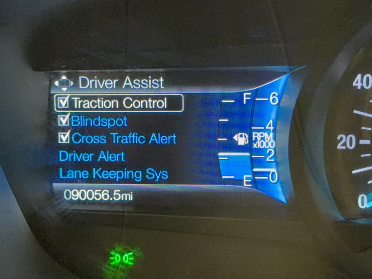 Used 2020 Ford Fusion SE AWD/4WD image 26