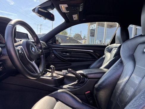 Used 2015 BMW M4 Coupe RWD image 22