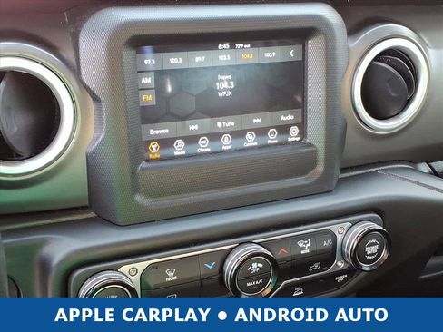 Used 2022 Jeep Gladiator Sport AWD/4WD image 25