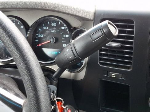 Used 2013 Chevrolet Silverado 3500 W/T image 17