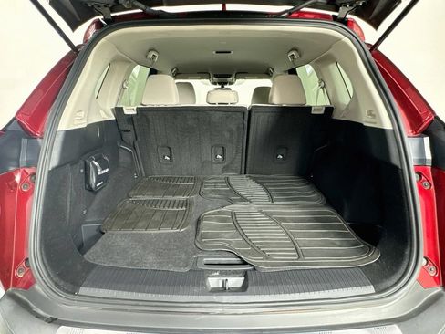 Used 2023 Nissan Rogue SV FWD image 32