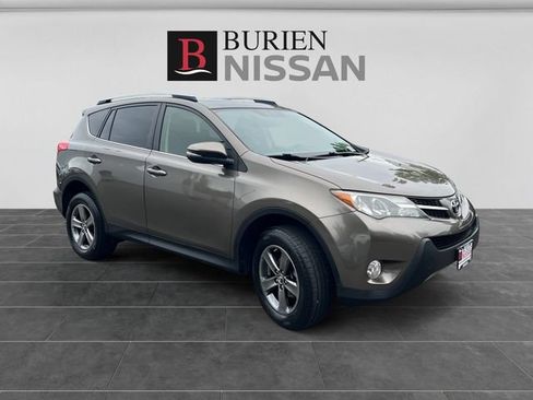 Used 2015 Toyota RAV4 XLE AWD/4WD image 7
