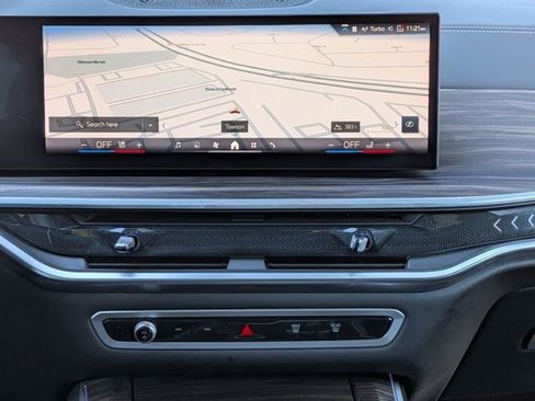 Certified 2024 BMW X5 xDrive50e w/ Premium Package image 13