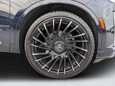 Used 2021 Cadillac XT6 Premium Luxury w/ LPO, Floor Liner Package FWD image 10