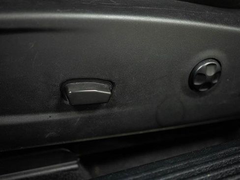 Used 2021 Dodge Challenger R/T image 11