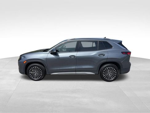 Used 2025 Volkswagen Tiguan S w/ 18" Wheel Package FWD image 4