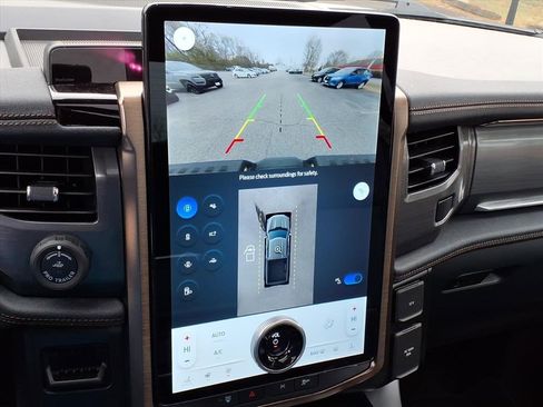 Used 2024 Ford F150 Lightning Lariat image 20