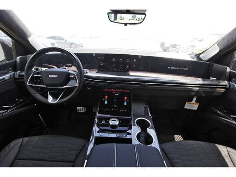 New 2026 Cadillac Escalade V w/ LPO, ONYX Package AWD/4WD image 9