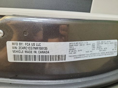 Used 2022 Chrysler Voyager LX FWD image 33