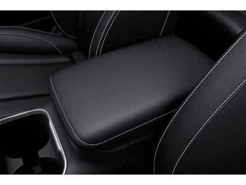 Certified 2025 Subaru Legacy Limited image 22