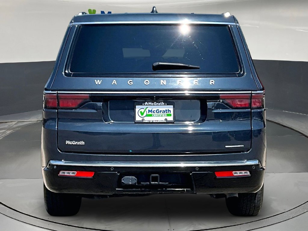 Used 2024 Jeep Wagoneer Series II w/ Flexible Seating Group AWD/4WD image 6